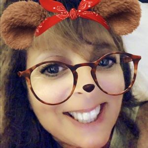 Meet your Posher, Vicki